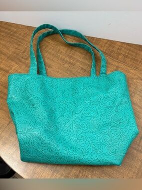 Makeup Junkie Turquoise Dream  tote bag